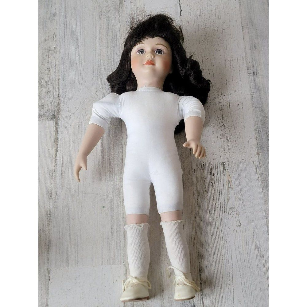 Design Debut trixie porcelain‎ doll collectible school girl